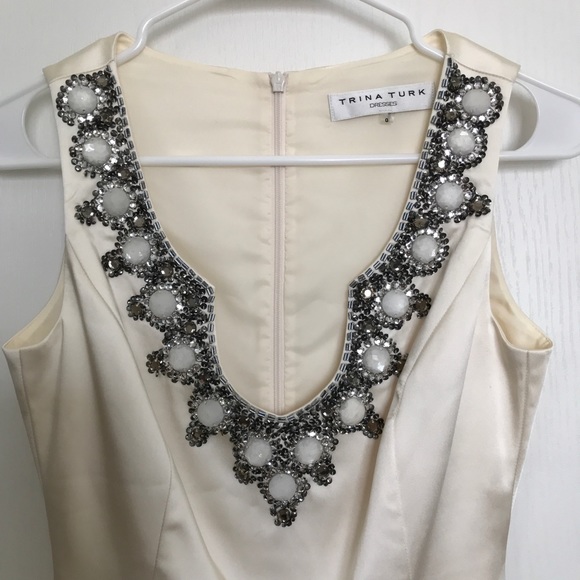 Trina Turk White Sleeveless Beaded Neck Dress 0 - Picture 2 of 8